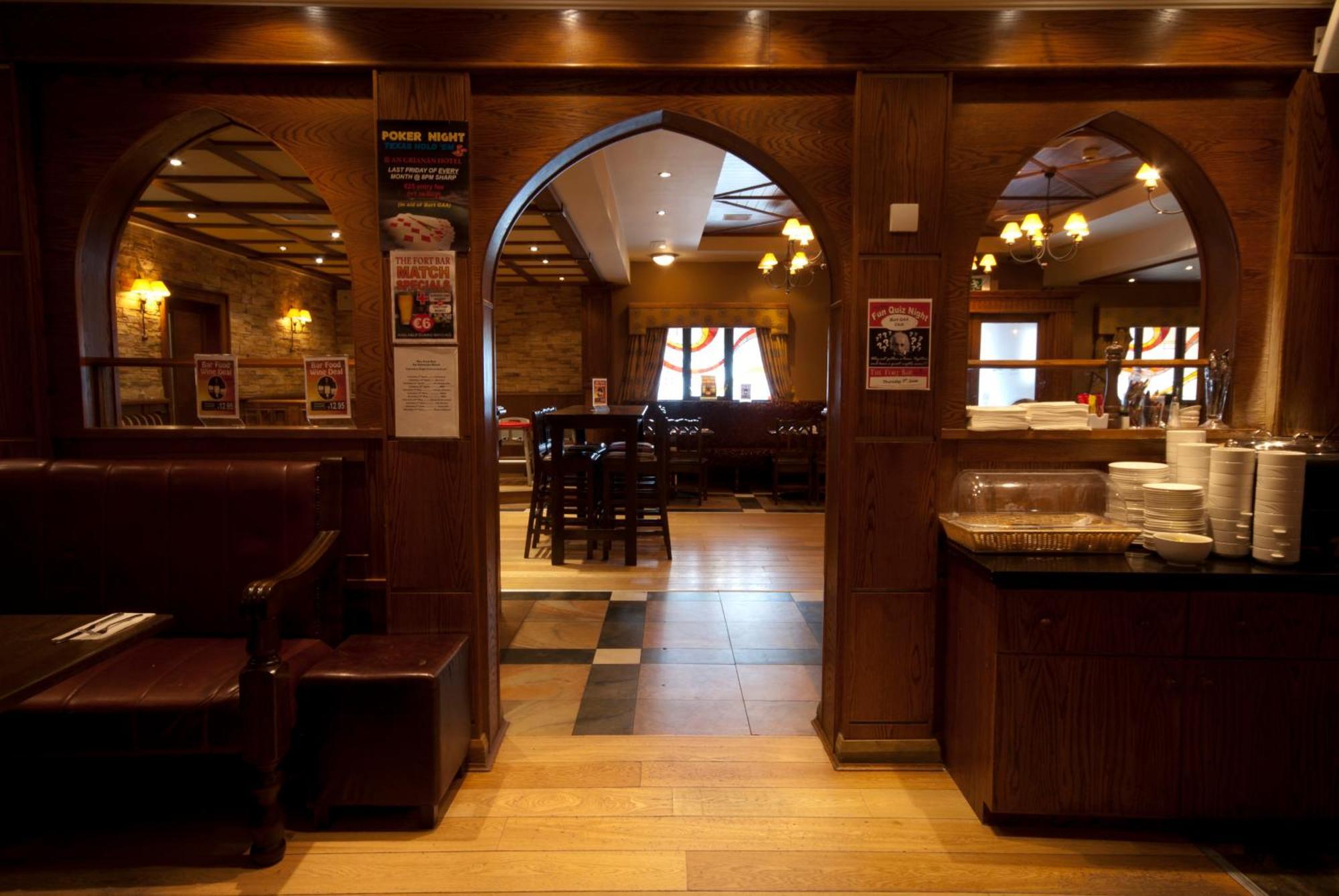 An Grianan Hotel Burt Exterior photo