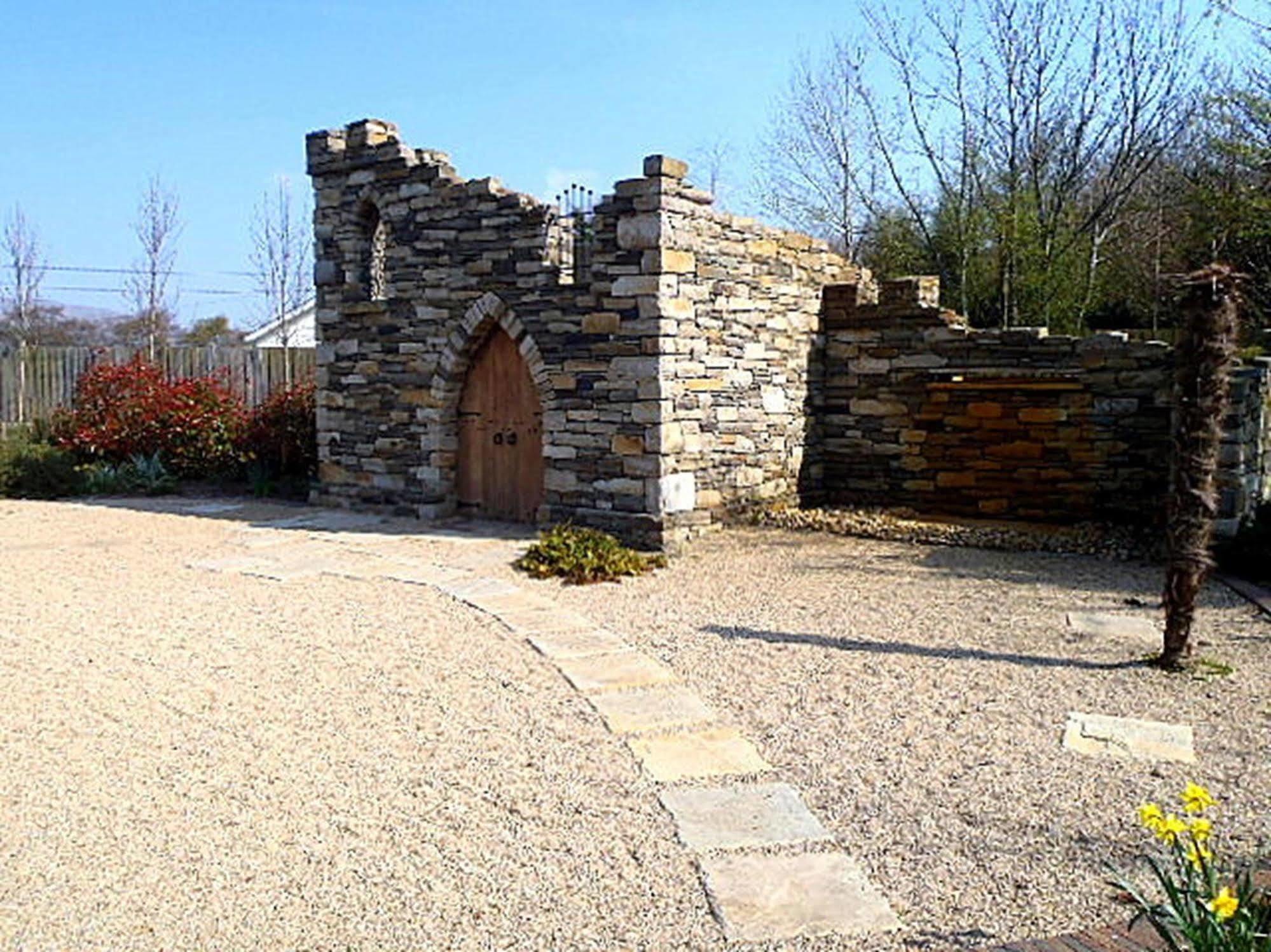 An Grianan Hotel Burt Exterior photo
